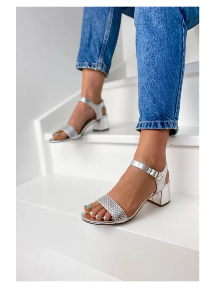 Flash Sale Vanessa Wu Sandales Argent A Talon Bloc Et Bride Tressee- Gris/Argent