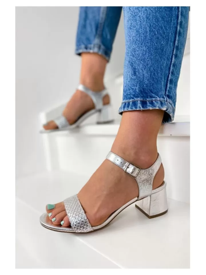 Flash Sale Vanessa Wu Sandales Argent A Talon Bloc Et Bride Tressee- Gris/Argent